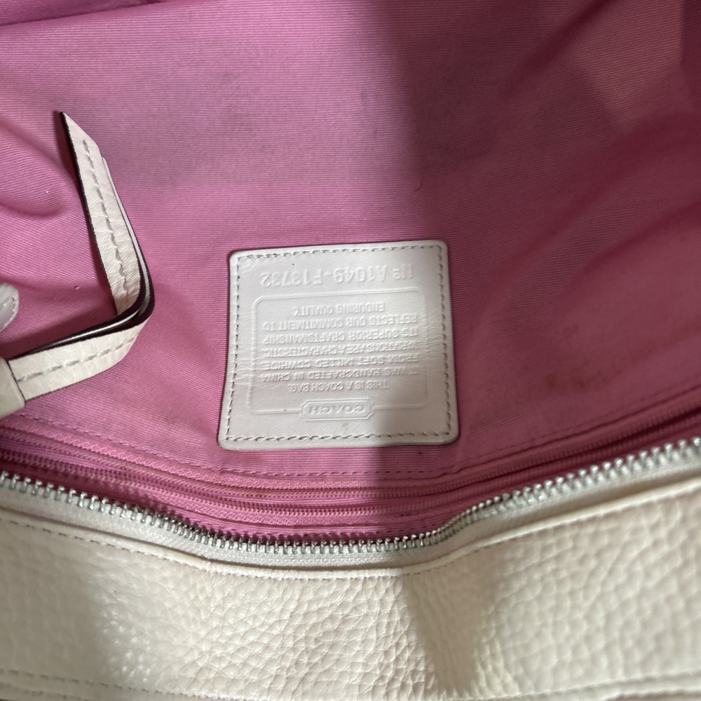 Coach Legacy Tote Bag F13732 Cream Pebbled Leather Satchel Silver Hardware Purse - Picture 11 of 16
